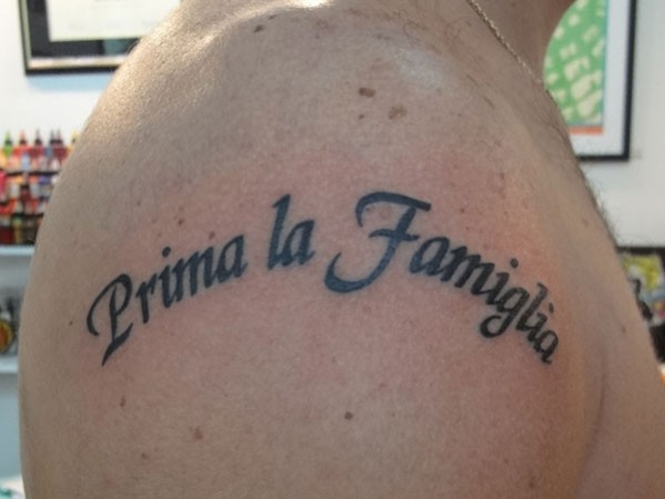 Tatouage phrase amour italienne
