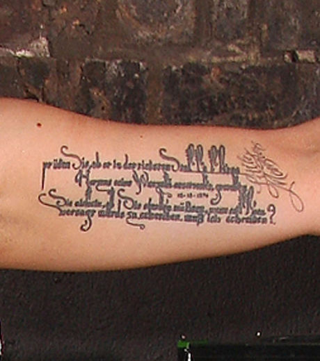 tatouage phrase francais homme