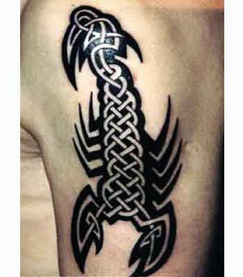 tatouage scorpion celtique