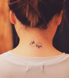 tatouage signe infini original