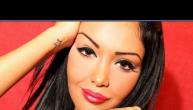tatouage sous la cuisse nabila