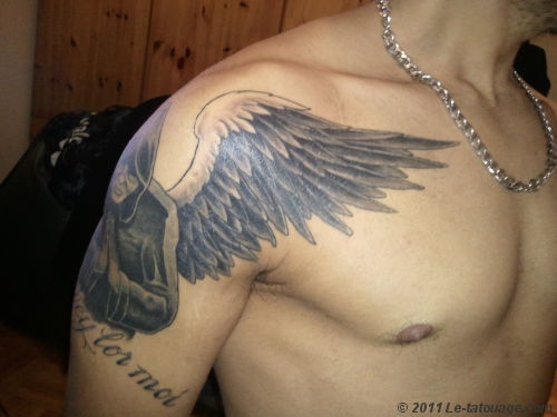 tatouage tête ange