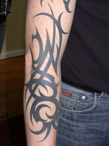 tatouage tribal avant bras