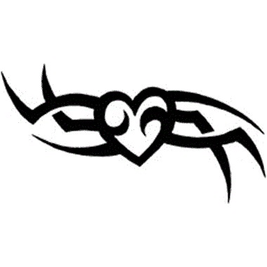 tatouage tribal avec un coeur