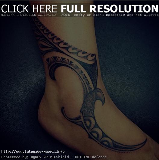 tatouage tribal femme cheville