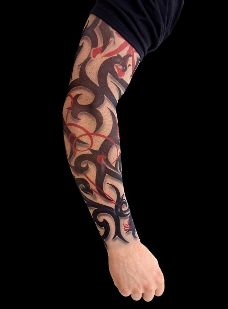 tatouage tribal manchette