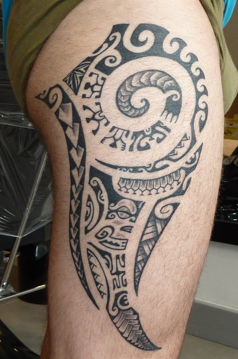 tatouage tribal representant la force