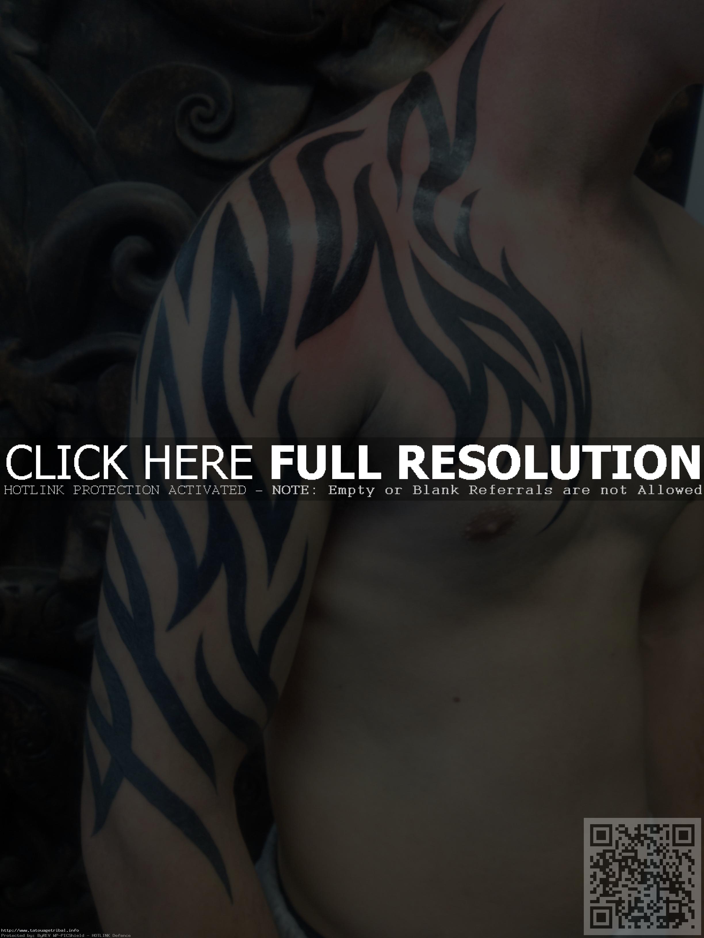 tatouage tribal sur le bras