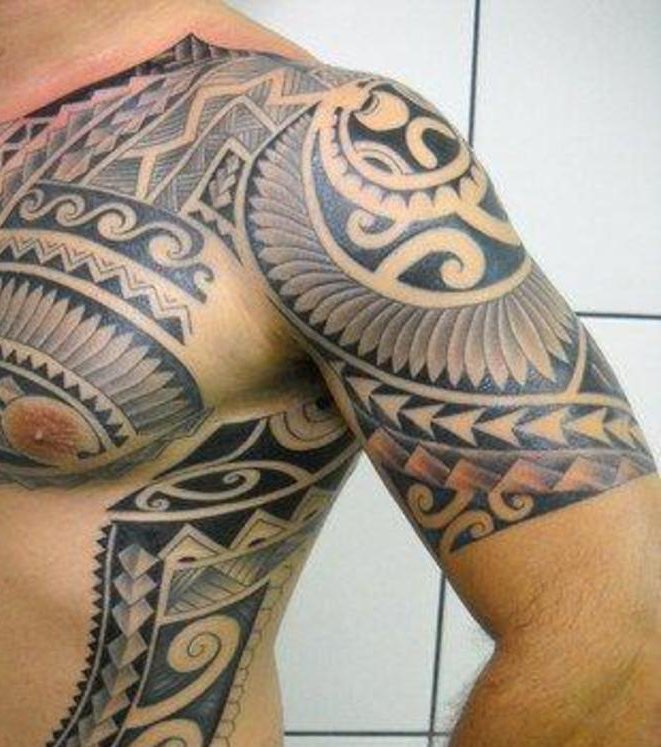 tatouage tribal tahitien