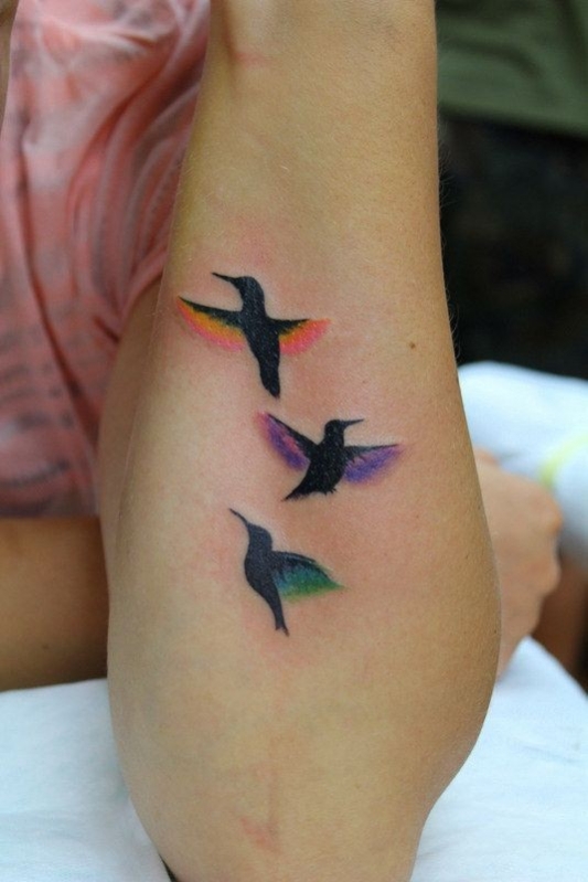 tatouage trois oiseaux