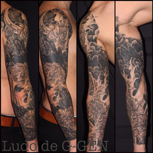 Tatouage vague fleur