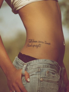tatouage ventre dos femme