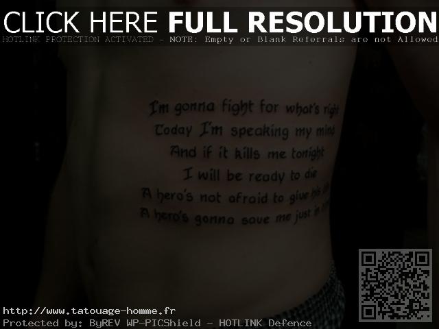 tatouage ventre ecriture