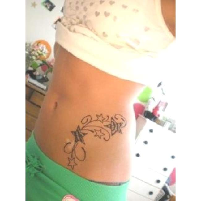 tatouage ventre et dos