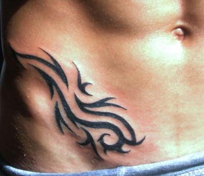 tatouage ventre homme