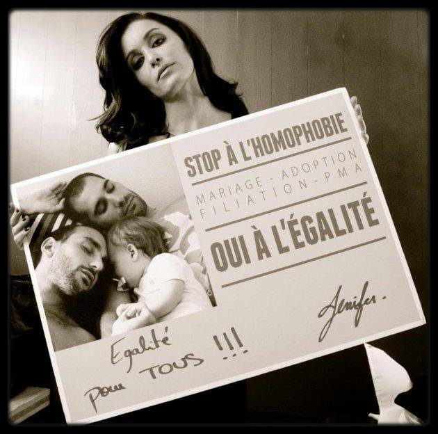 tatouage ventre jenifer