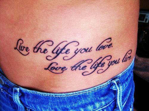 tatouage ventre phrase