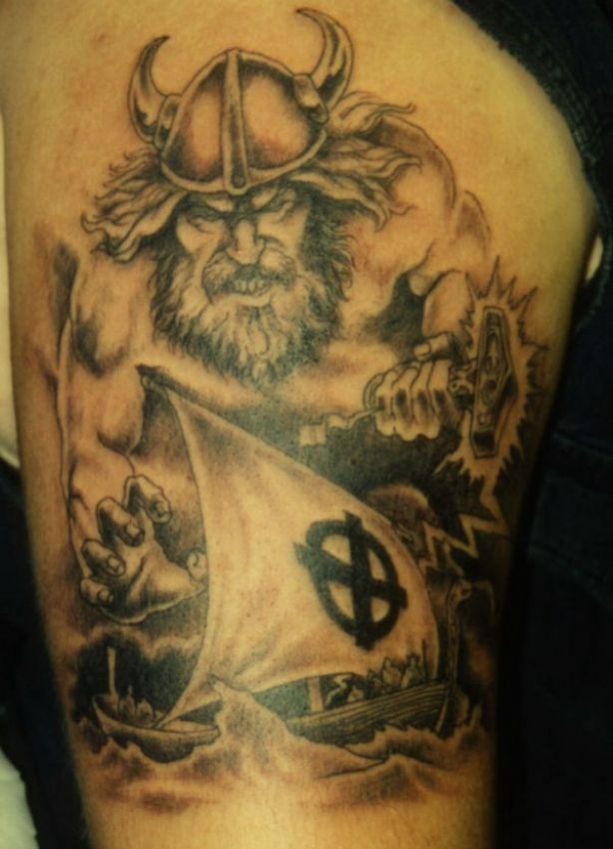 tatouage viking avant bras