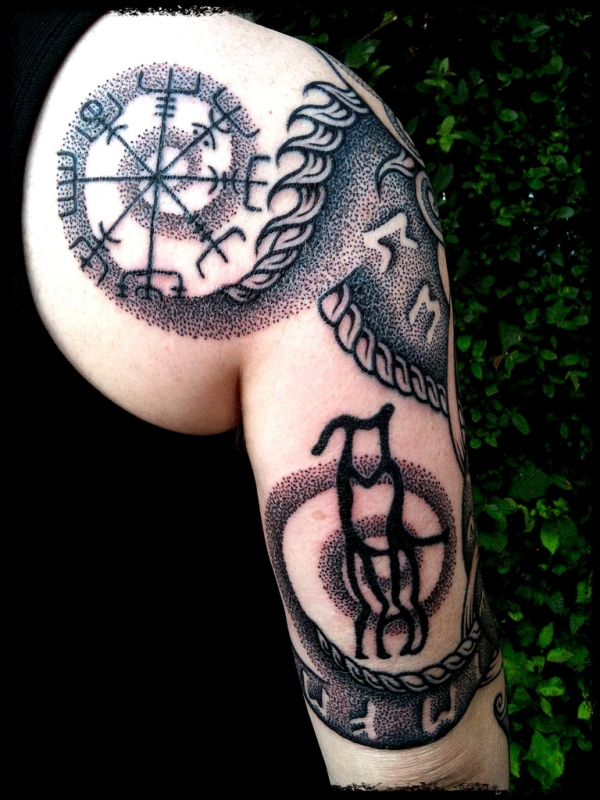 tatouage viking celtic