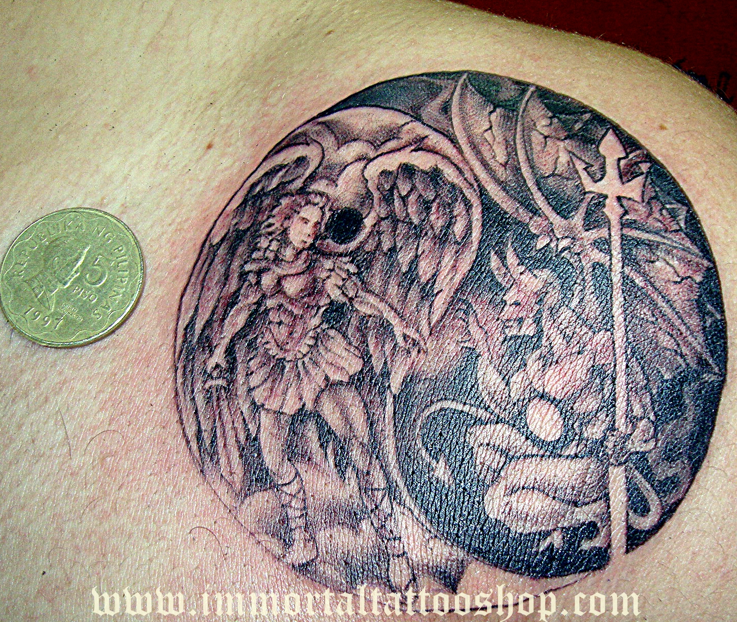 tatouage yin yang ange démon