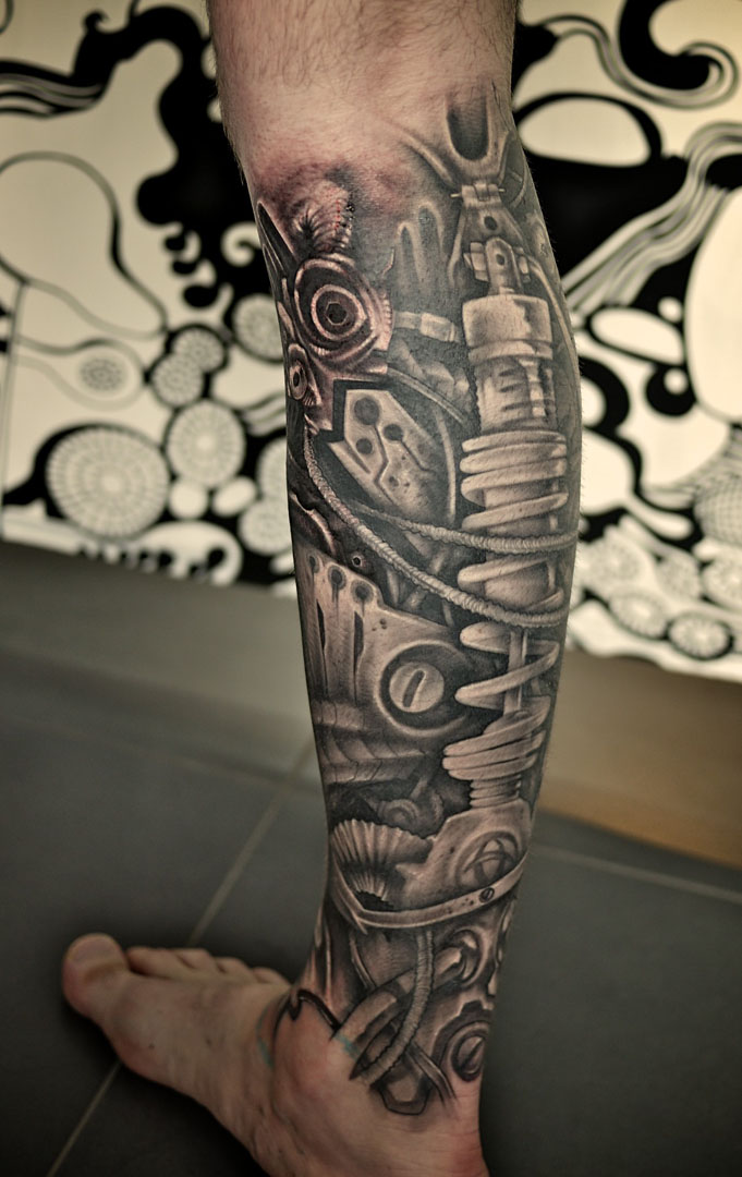 tattoo biomecanique bordeaux
