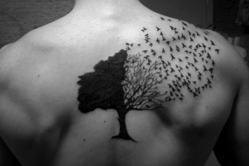 tattoo oiseau homme