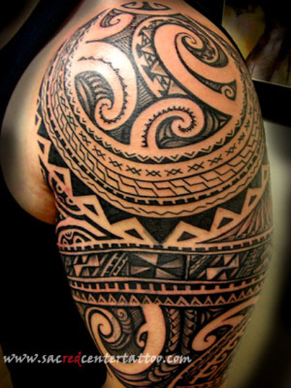 tattoo polynésiens bras
