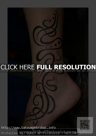 tattoo tribal cheville femme