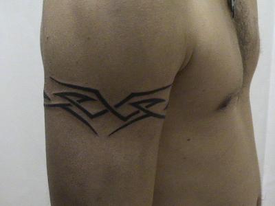 tattoo tribal discret